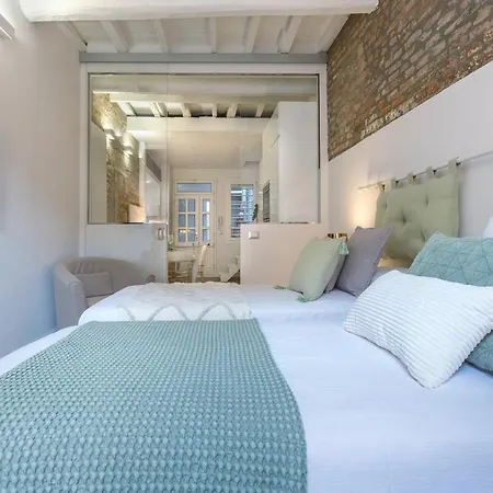 Apartament Guesthost - Mayr White *